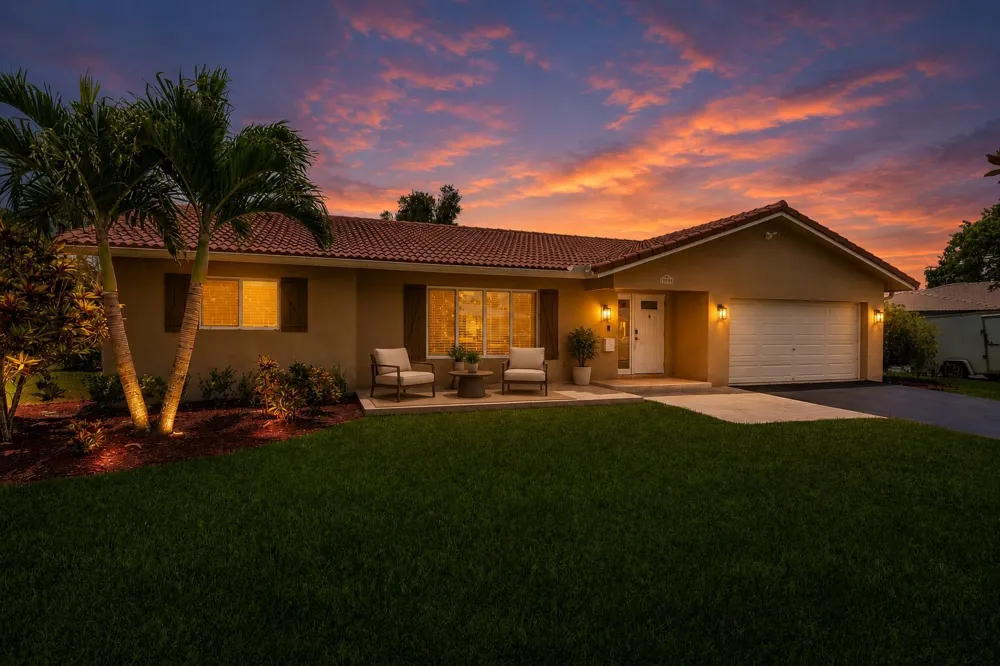 10380 NW 39TH Manor Coral Springs, FL 33065