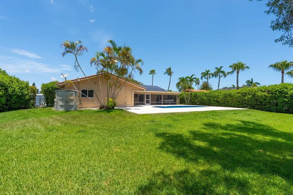 10380 NW 39TH Manor Coral Springs, FL 33065