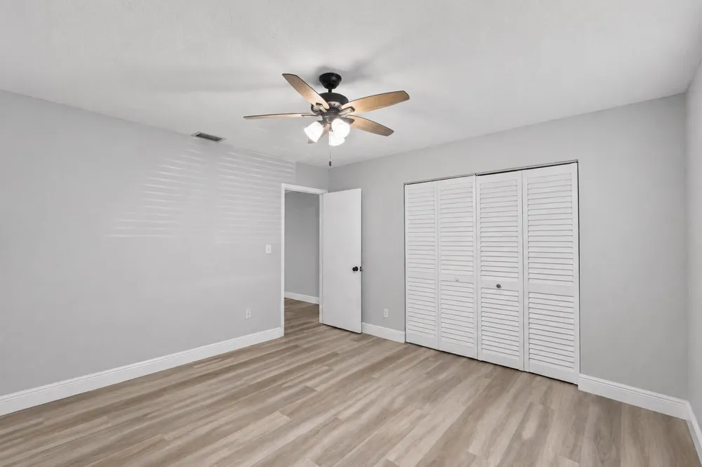 10380 NW 39TH Manor Coral Springs, FL 33065