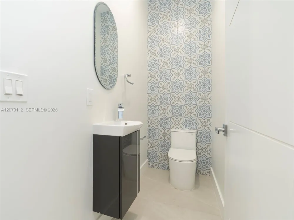 1421 SW 24th Ct #3 Fort Lauderdale, FL 33315