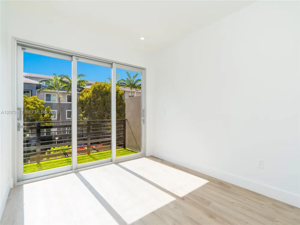 1421 SW 24th Ct #3 Fort Lauderdale, FL 33315