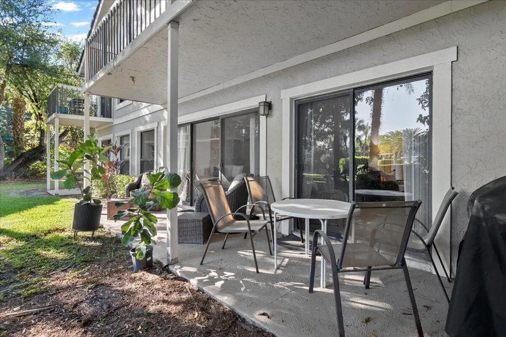 11863 Wimbledon Circle #446 Wellington, FL 33414