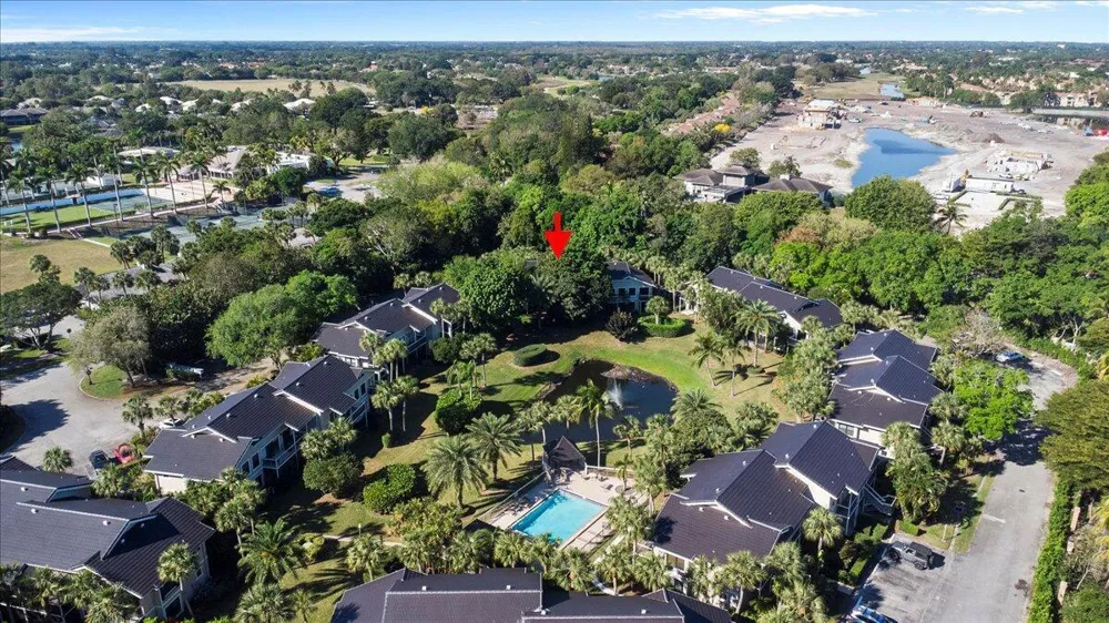 11863 Wimbledon Circle #446 Wellington, FL 33414