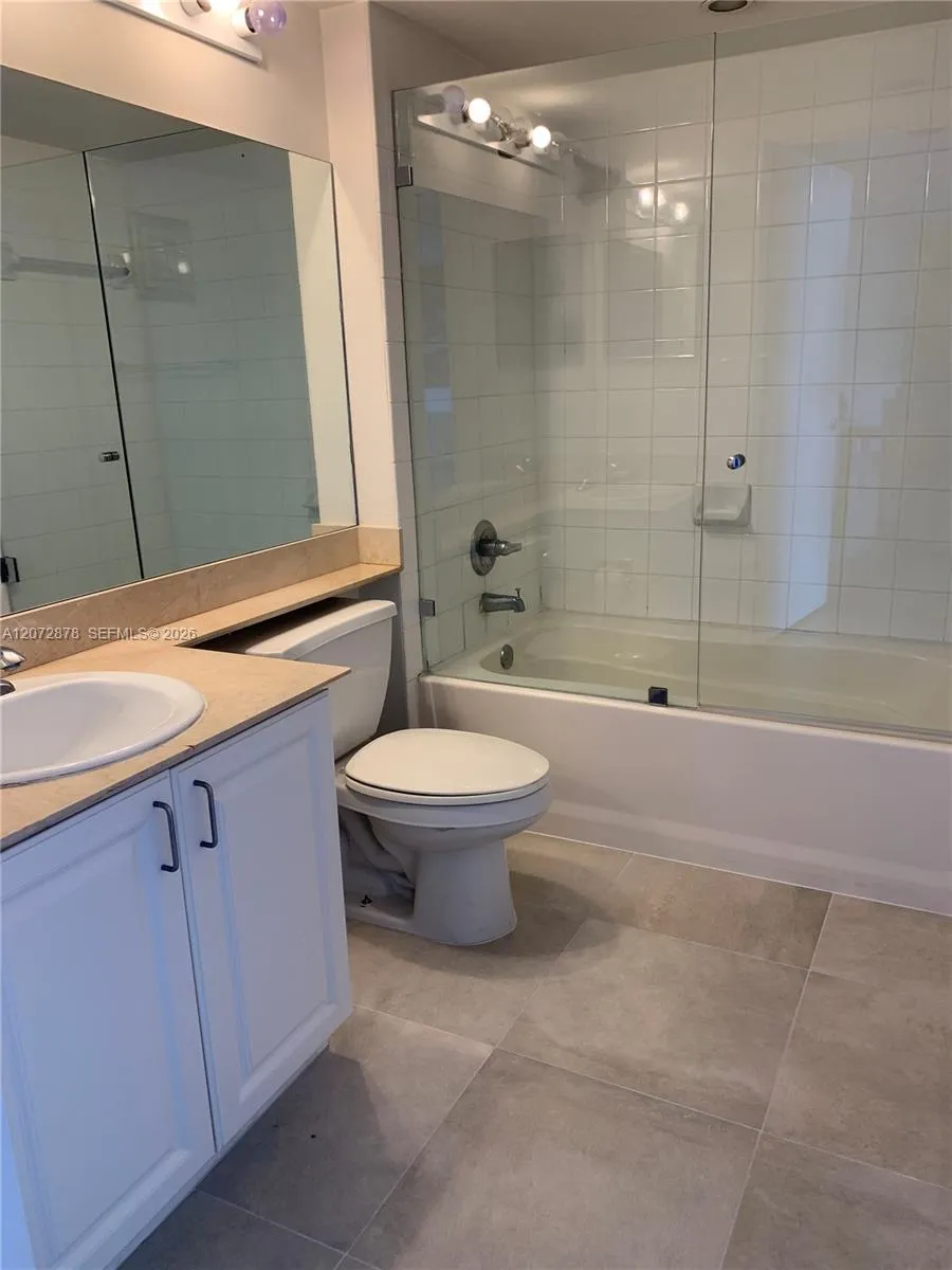 90 Alton Rd #2608 Miami Beach, FL 33139