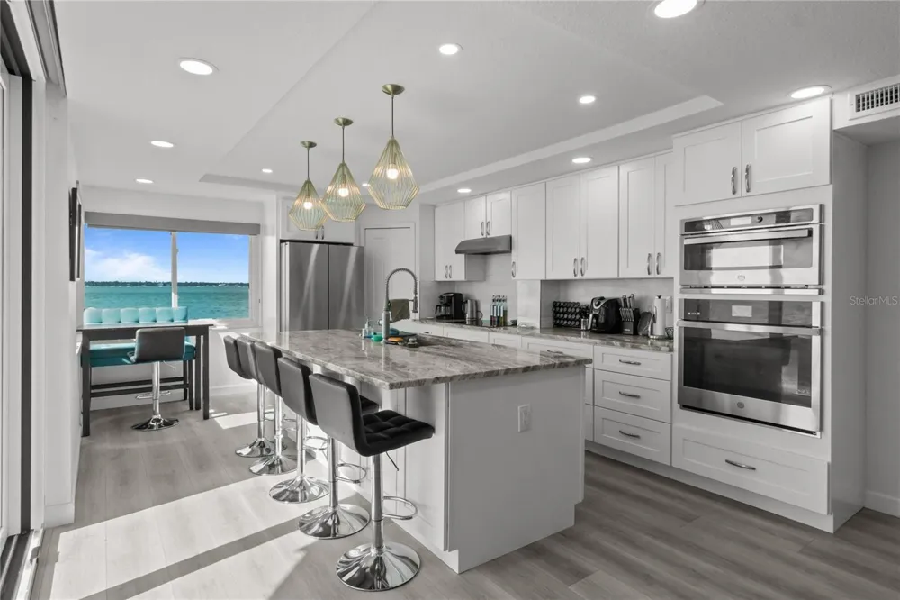 5505 LA PUERTA DEL SOL BOULEVARD S #126 St Petersburg, FL 33715