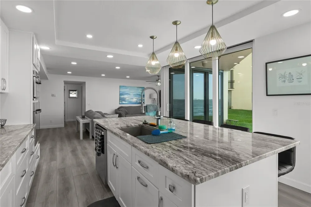 5505 LA PUERTA DEL SOL BOULEVARD S #126 St Petersburg, FL 33715