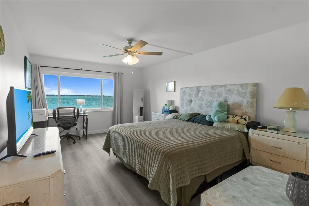 5505 LA PUERTA DEL SOL BOULEVARD S #126 St Petersburg, FL 33715