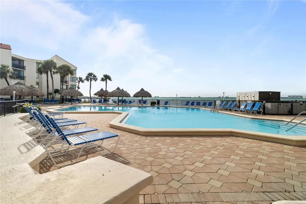 5505 LA PUERTA DEL SOL BOULEVARD S #126 St Petersburg, FL 33715