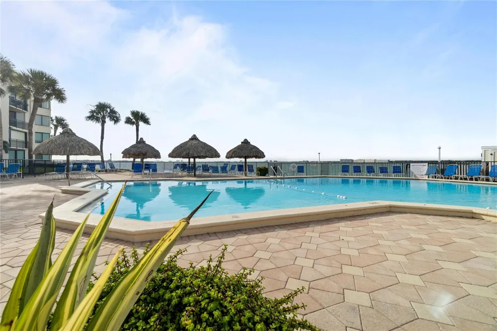 5505 LA PUERTA DEL SOL BOULEVARD S #126 St Petersburg, FL 33715
