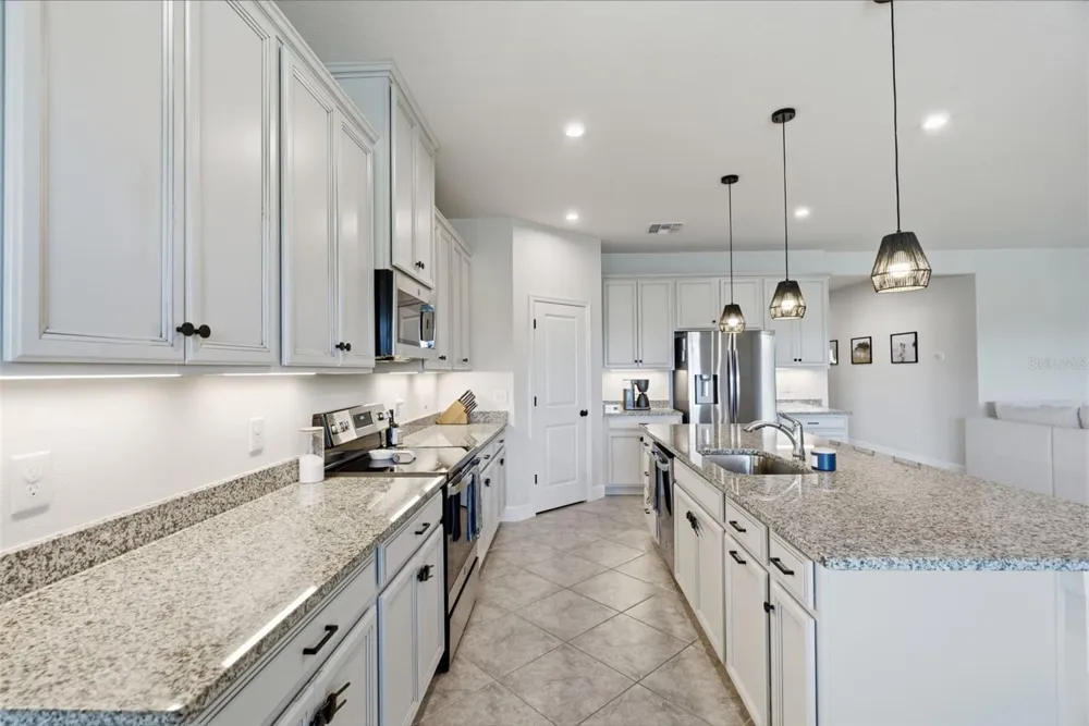 6413 114TH AVENUE E Parrish, FL 34219