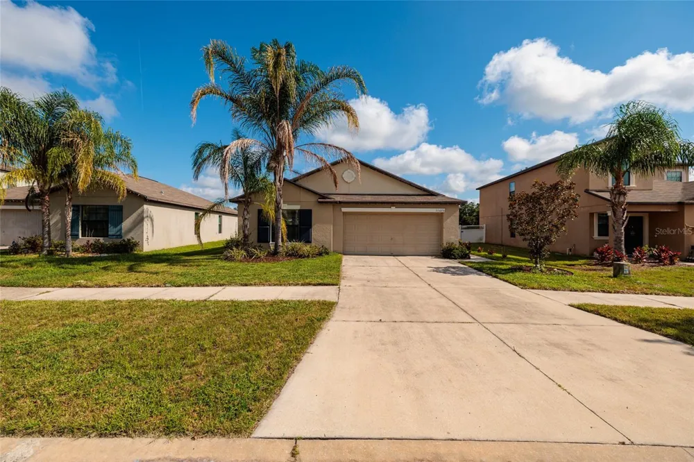 36077 STABLE WILK AVENUE Zephyrhills, FL 33541