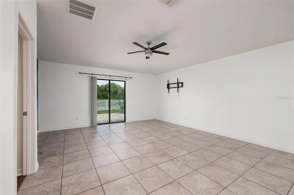 36077 STABLE WILK AVENUE Zephyrhills, FL 33541