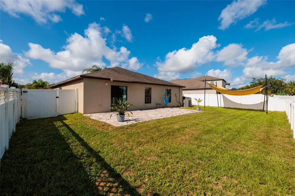 36077 STABLE WILK AVENUE Zephyrhills, FL 33541