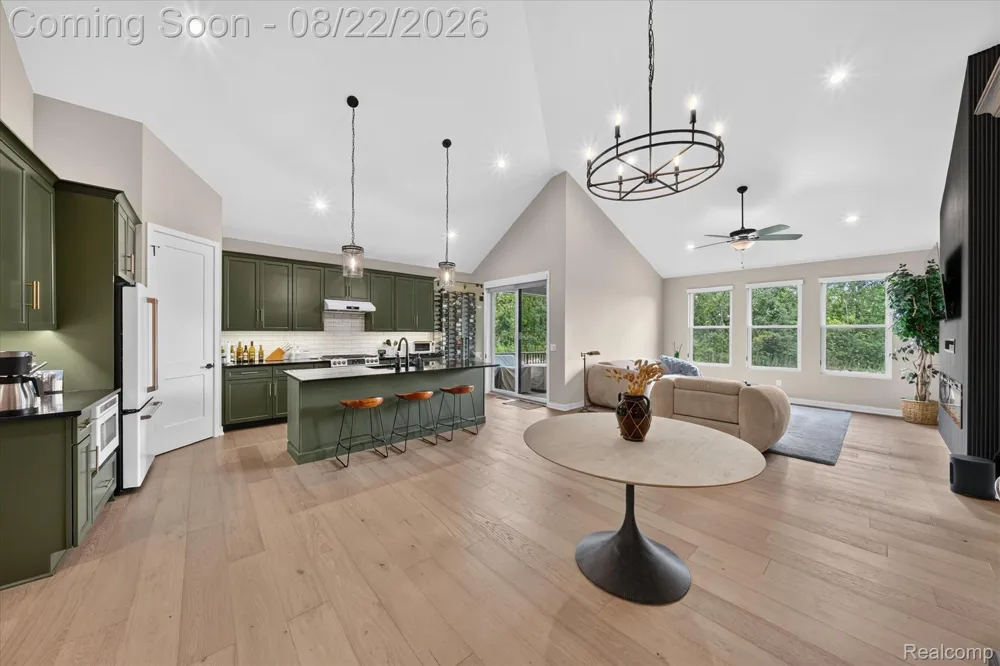 2020 Breckenridge Court Rochester Hills City, MI 48307