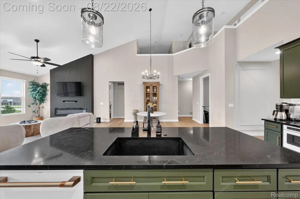 2020 Breckenridge Court Rochester Hills City, MI 48307