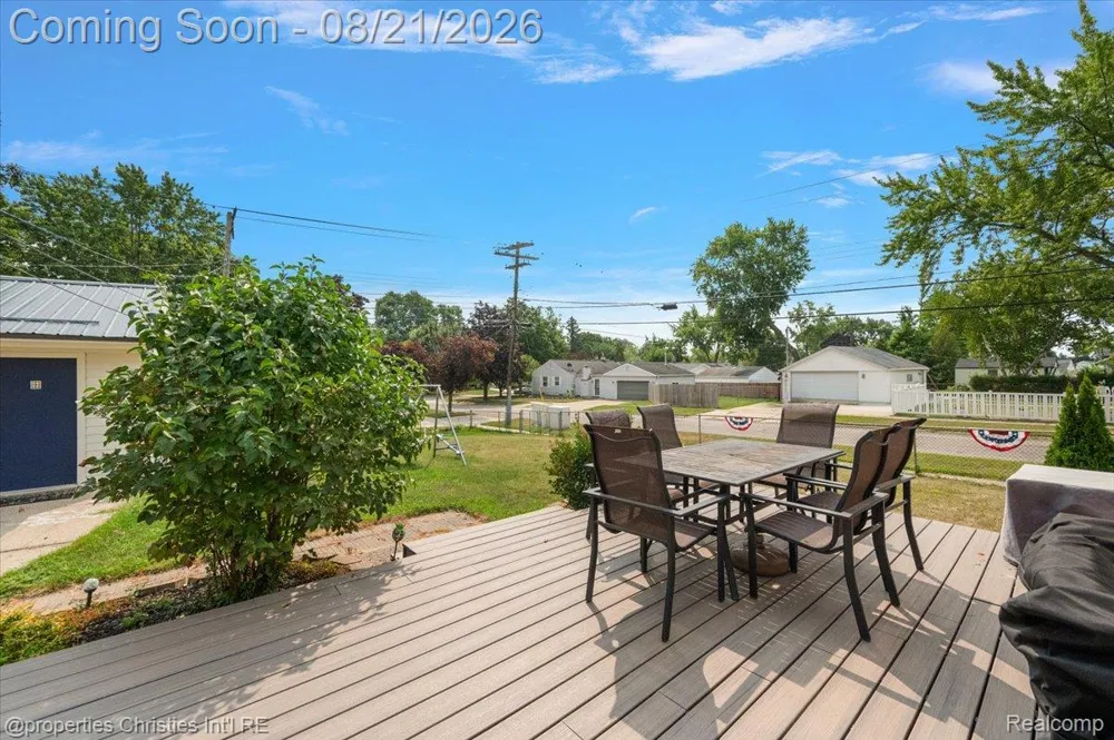 1410 Stephen Avenue Clawson City, MI 48017