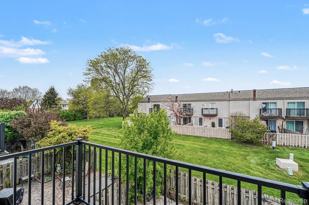 24483 Bashian Drive Novi City, MI 48375