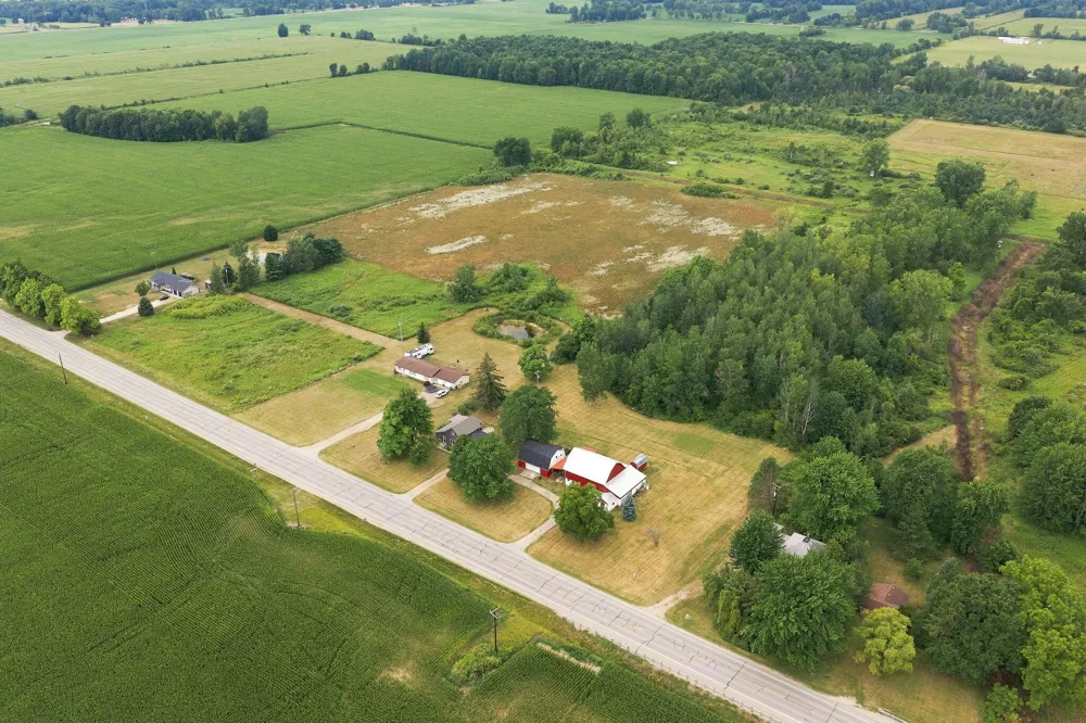 3951 Van Dyke Road Evergreen Township, MI 48426
