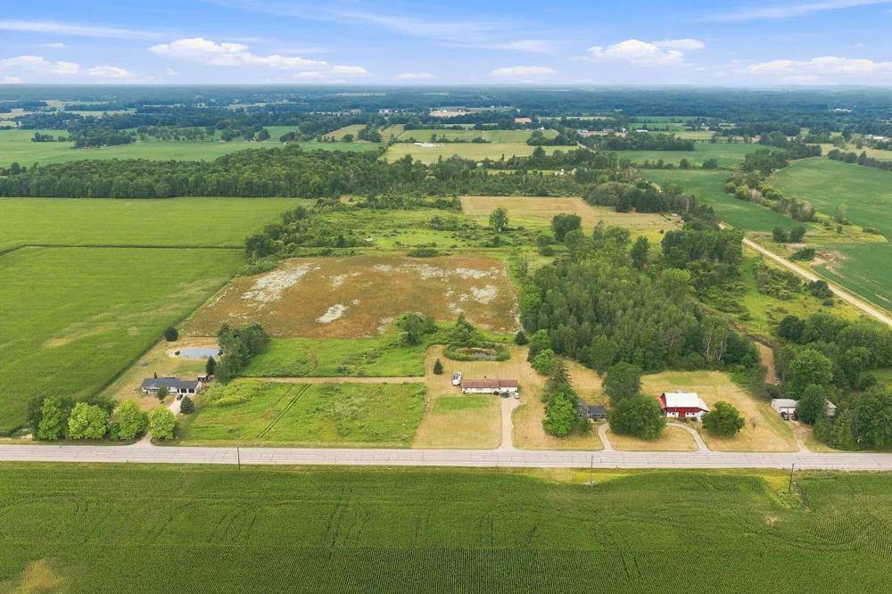 3951 Van Dyke Road Evergreen Township, MI 48426