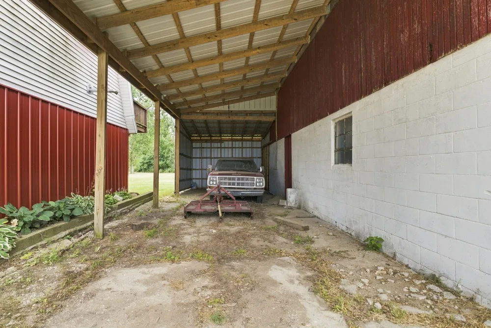 3951 Van Dyke Road Evergreen Township, MI 48426