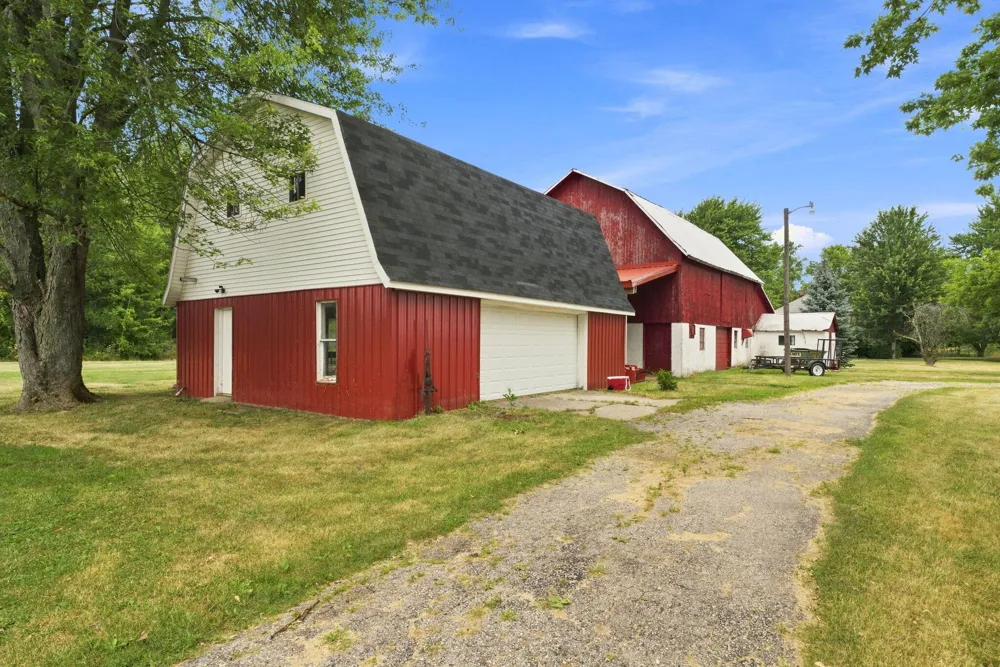 3951 Van Dyke Road Evergreen Township, MI 48426