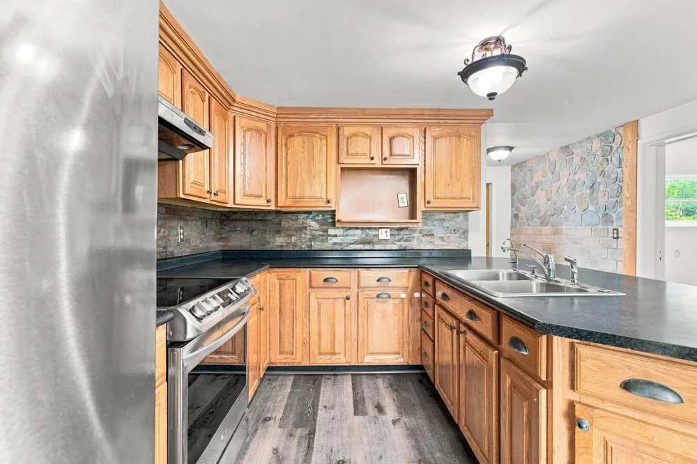 3951 Van Dyke Road Evergreen Township, MI 48426