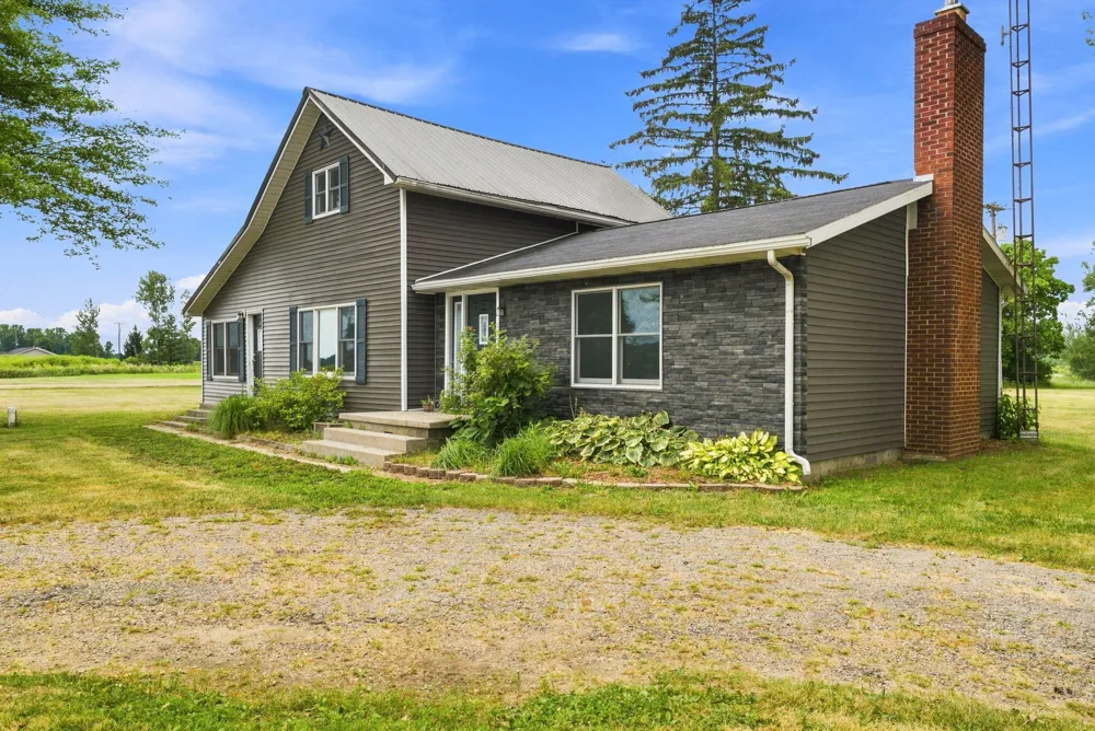 3951 Van Dyke Road Evergreen Township, MI 48426