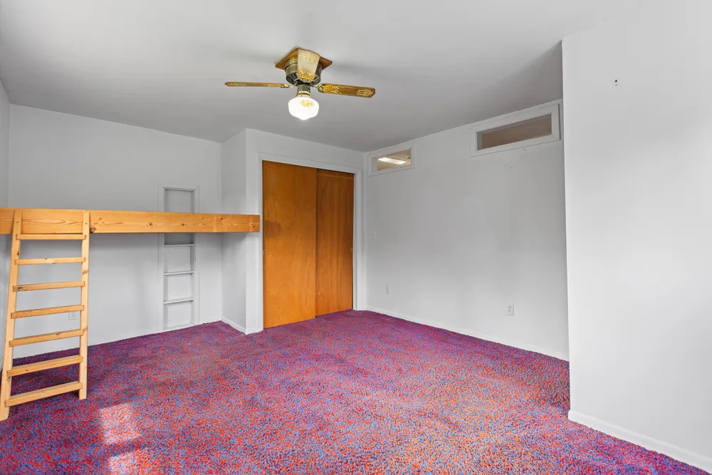 402 Seneca Street Tecumseh City, MI 49286