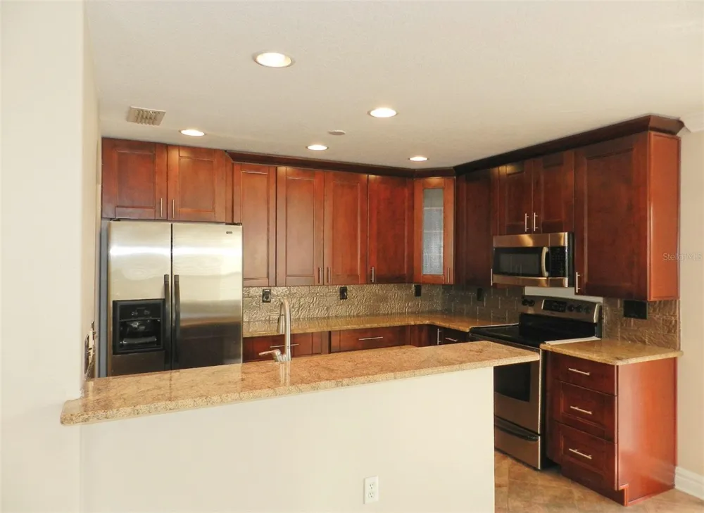10837 KENSINGTON PARK AVENUE Riverview, FL 33578