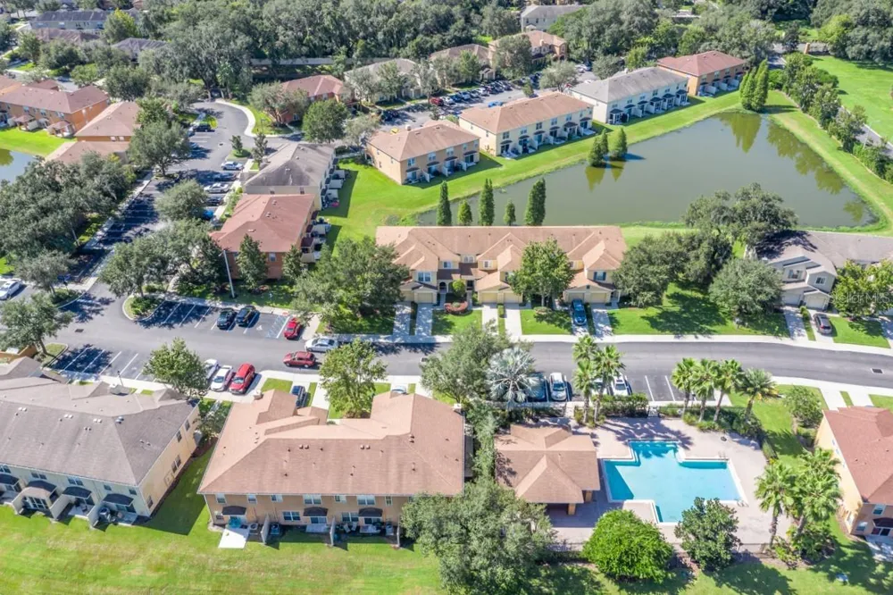 10837 KENSINGTON PARK AVENUE Riverview, FL 33578