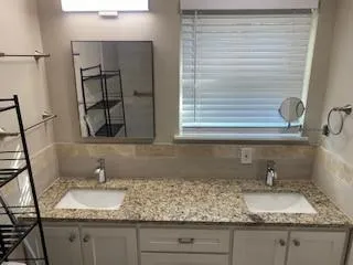 2626 Tidewater Drive Houston, TX 77045
