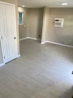 2626 Tidewater Drive Houston, TX 77045