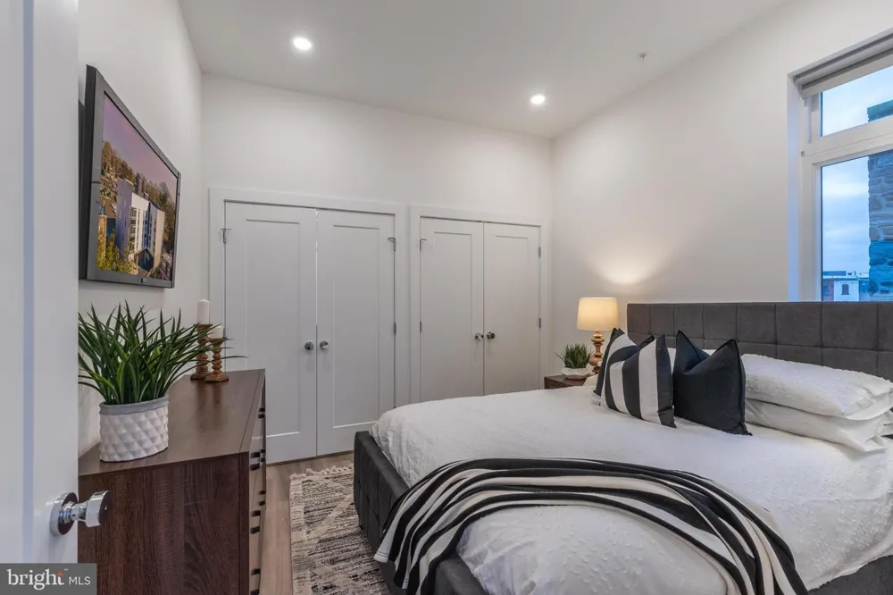 5545 PULASKI AVENUE #104 Philadelphia, PA 19144