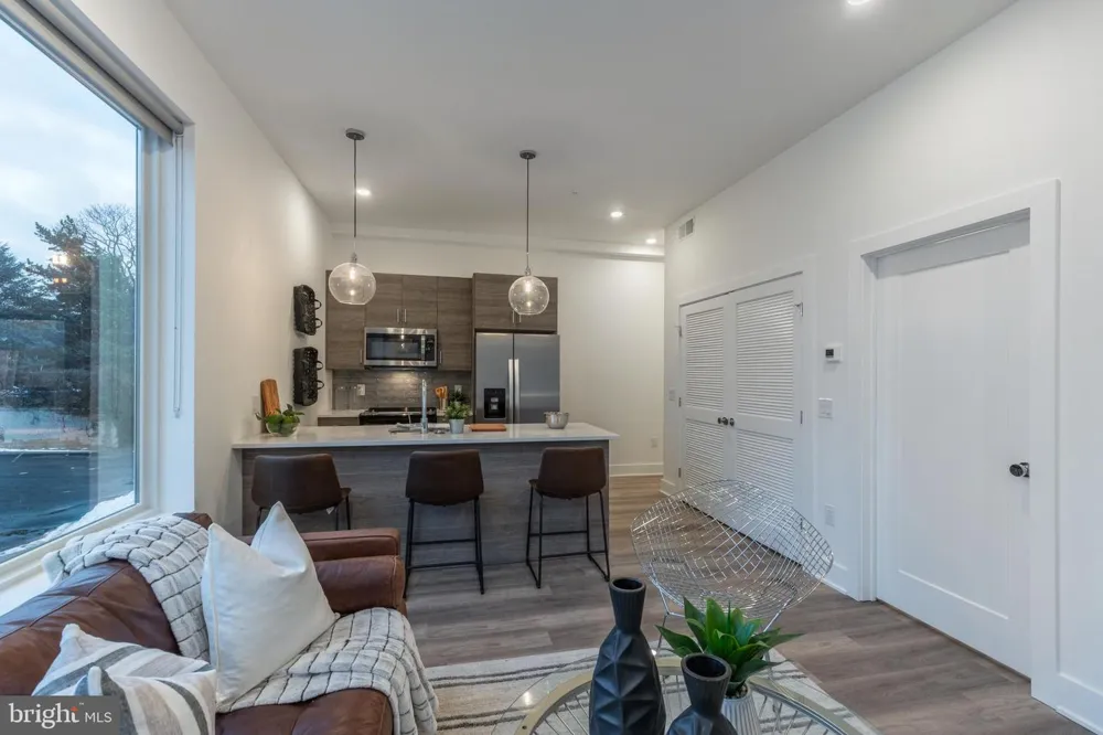 5545 PULASKI AVENUE #104 Philadelphia, PA 19144