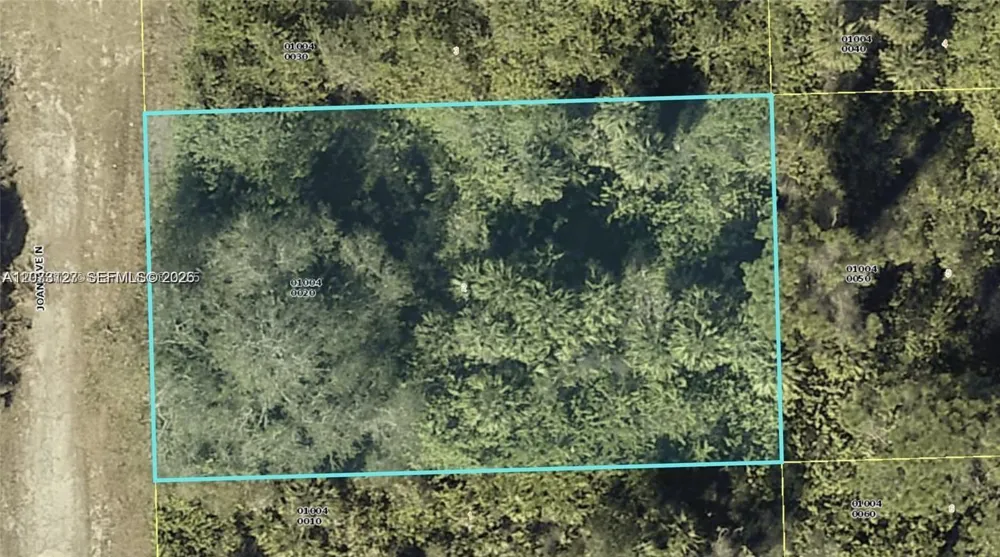 7502 JOAN AVE N Lehigh Acres, FL 33971