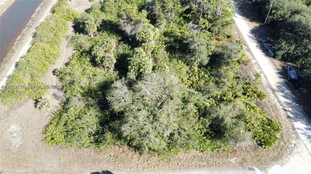 7502 JOAN AVE N Lehigh Acres, FL 33971