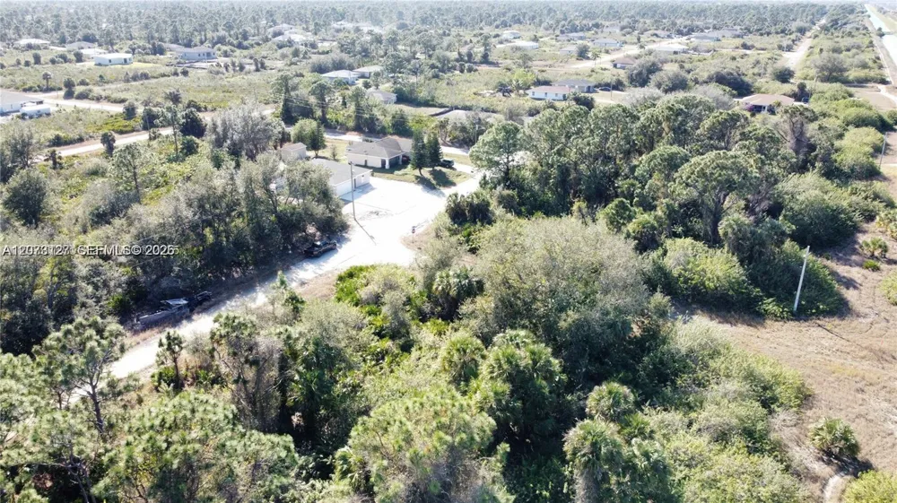 7502 JOAN AVE N Lehigh Acres, FL 33971