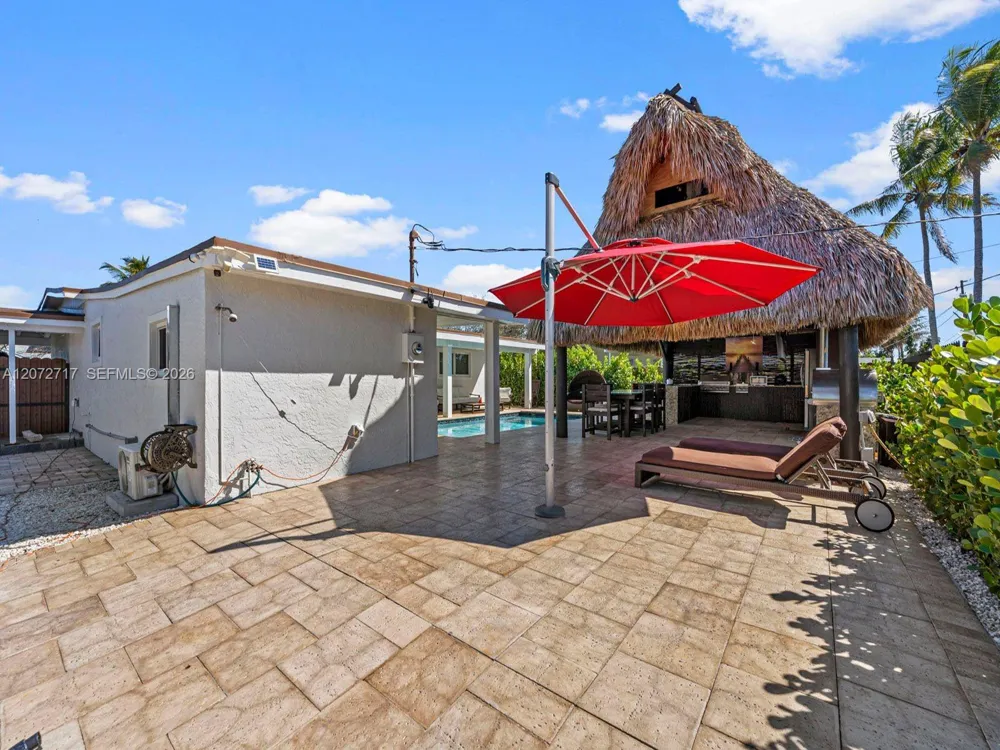 19800 Eagle Nest Rd Cutler Bay, FL 33157