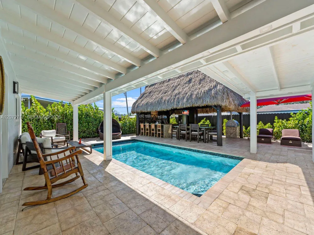 19800 Eagle Nest Rd Cutler Bay, FL 33157