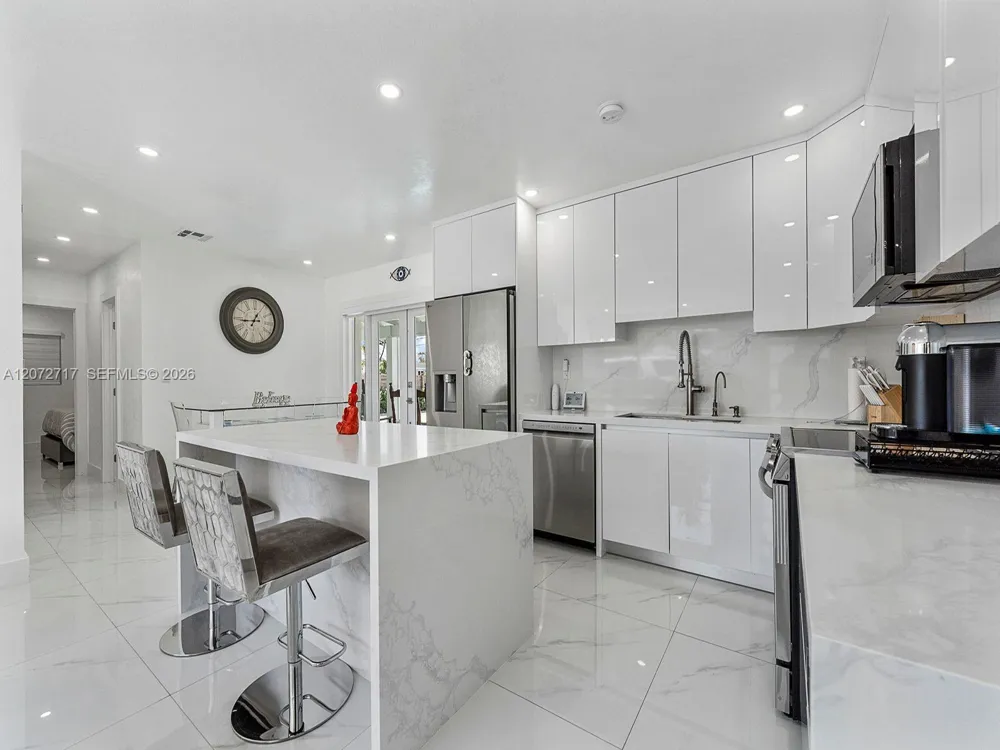 19800 Eagle Nest Rd Cutler Bay, FL 33157