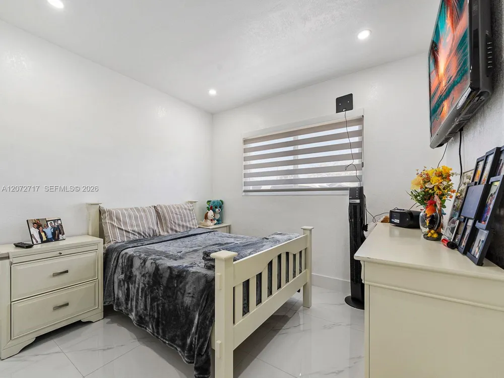 19800 Eagle Nest Rd Cutler Bay, FL 33157