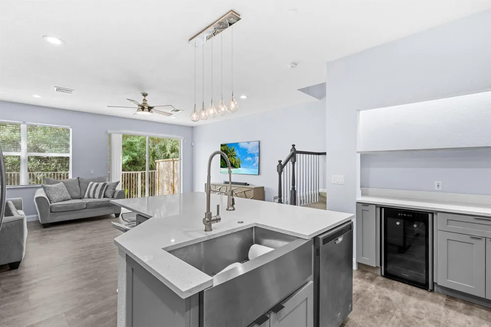 5430 SE MOSELEY DRIVE Stuart, FL 34997