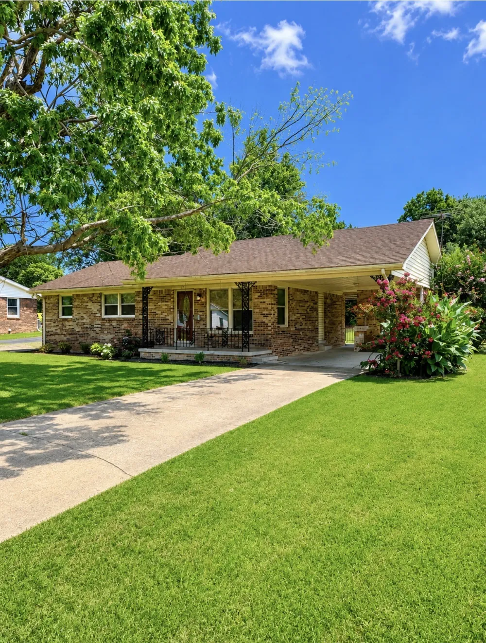29 Hickman Hwy Hickman, TN 38567