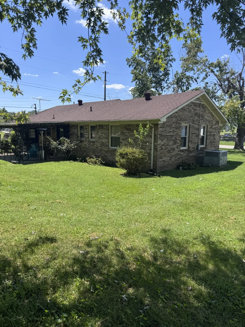 29 Hickman Hwy Hickman, TN 38567