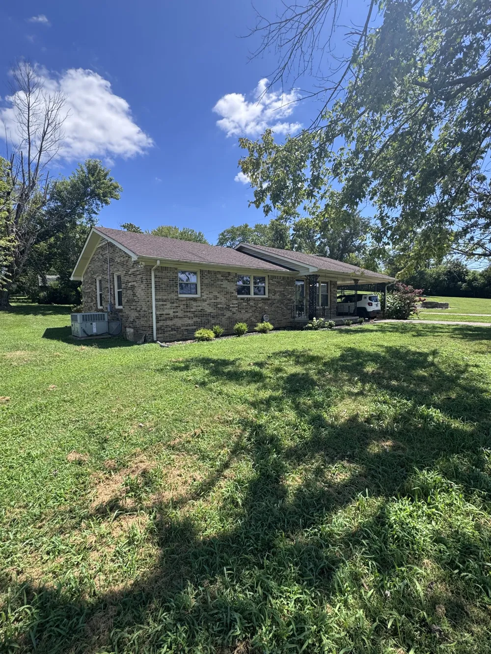 29 Hickman Hwy Hickman, TN 38567