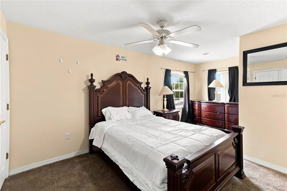 426 VISTA LOOP Davenport, FL 33897
