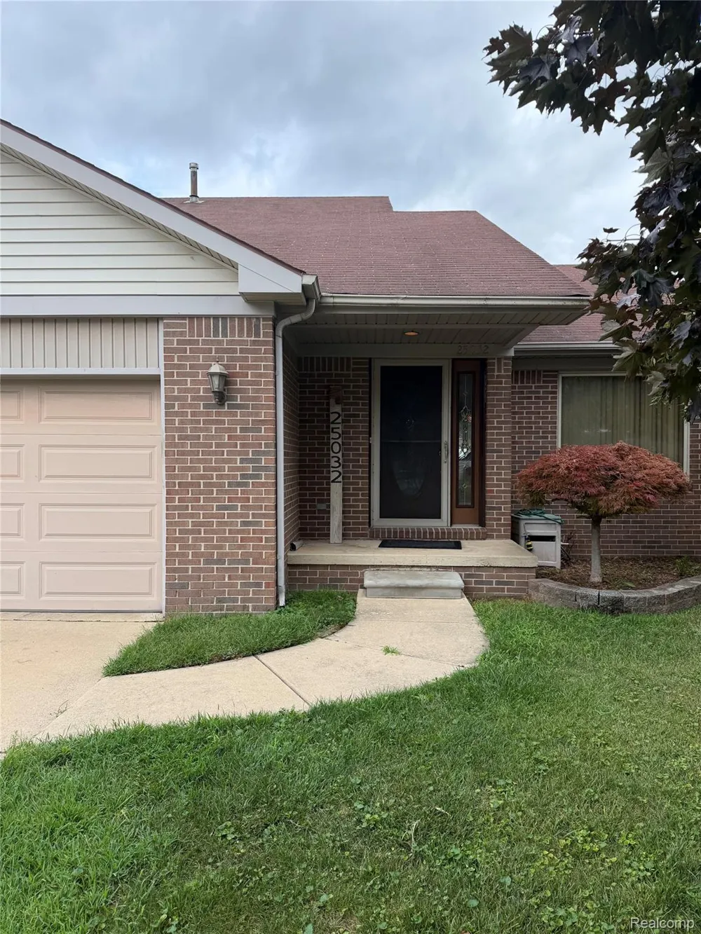25032 Richard Street Taylor City, MI 48180