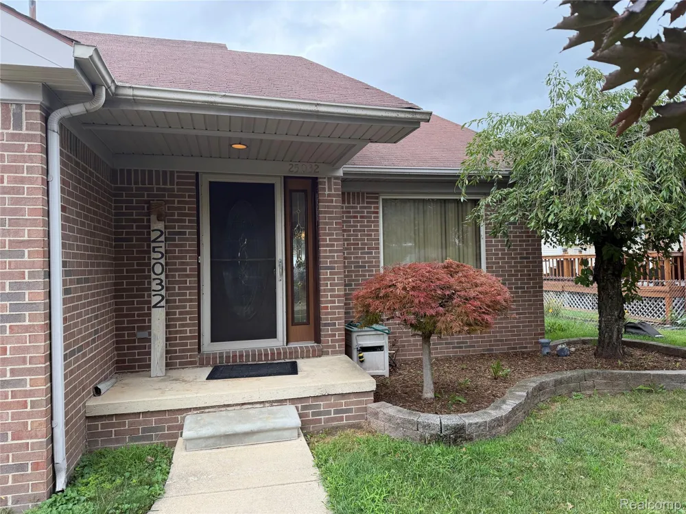 25032 Richard Street Taylor City, MI 48180