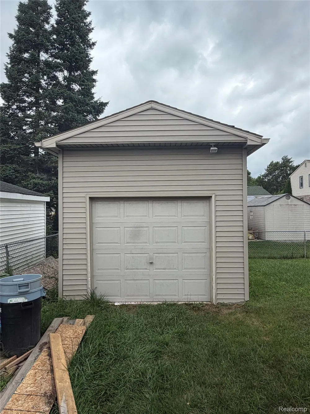 25032 Richard Street Taylor City, MI 48180