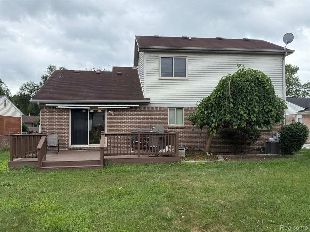 25032 Richard Street Taylor City, MI 48180